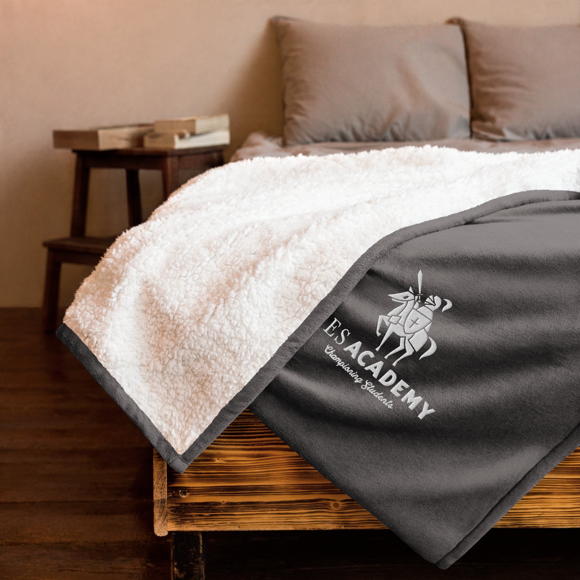 CES Academy Sherpa Blanket - Thumbnail 3